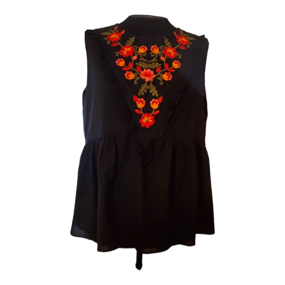 Tank Top Time & Tru, Blue Blouse with Embroiderd Flowers. Large